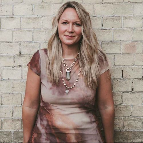 321: Life hacks for the teenage years with Nicole Howes